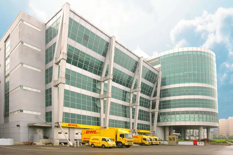 DHL 物流中心